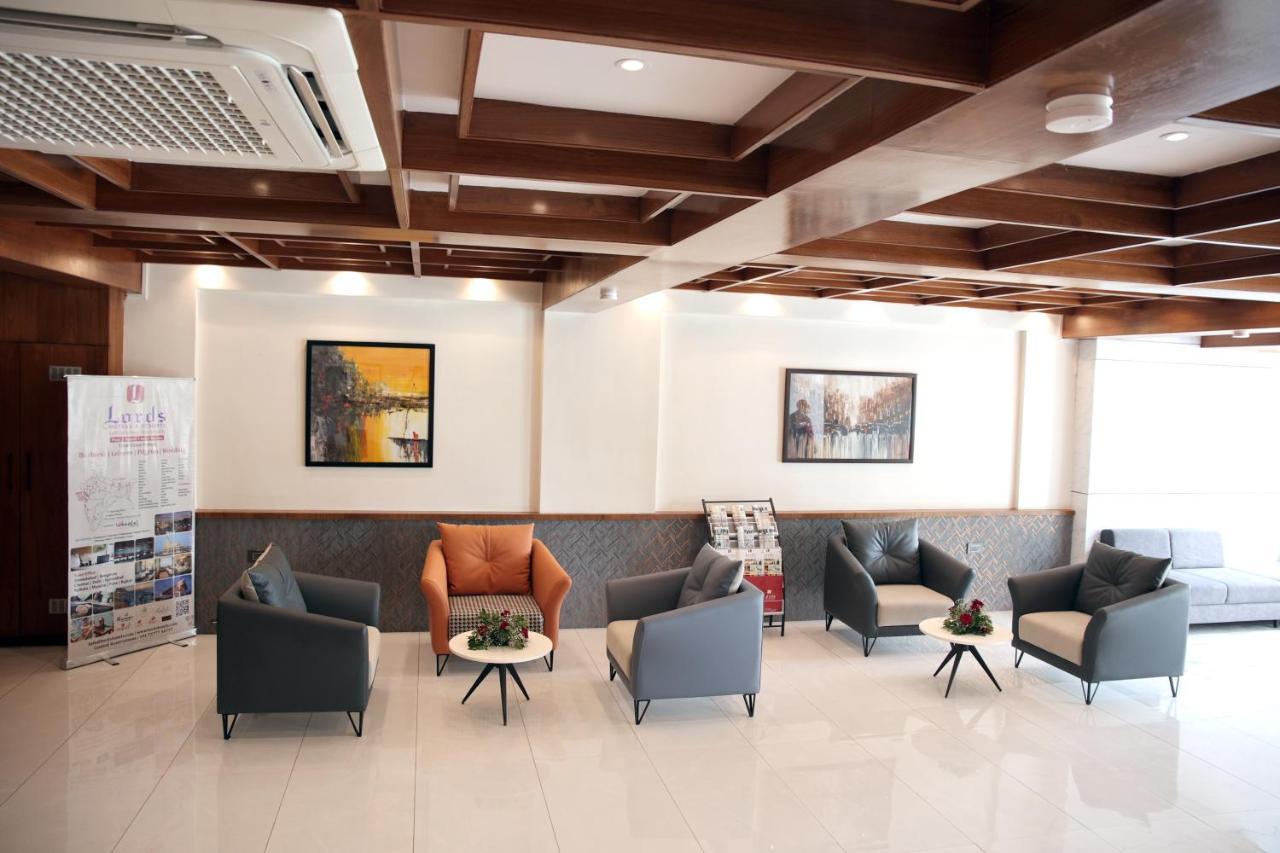 Lords Eco Inn, Ambaji Buitenkant foto