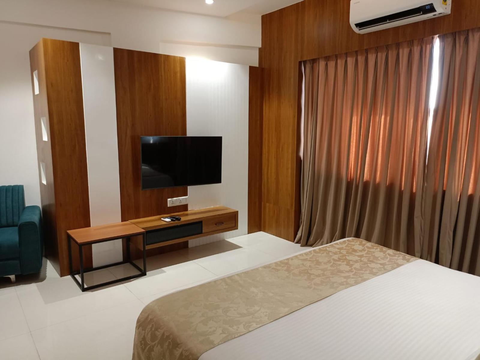 Lords Eco Inn, Ambaji Buitenkant foto