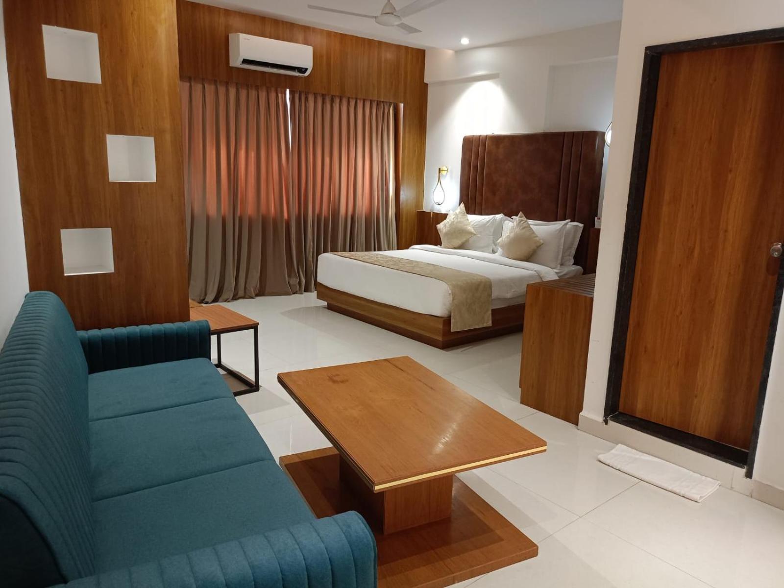 Lords Eco Inn, Ambaji Buitenkant foto